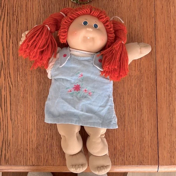Vintage Cabbage Patch Doll - Picture 1 of 11